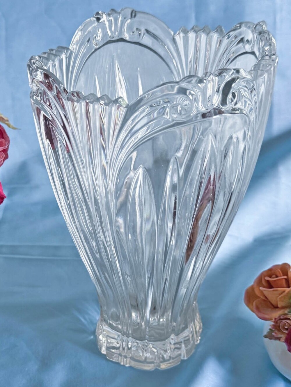 Beautiful Vintage Augustina Oneida Crystal Glass Flower Vase. Made in Germany!